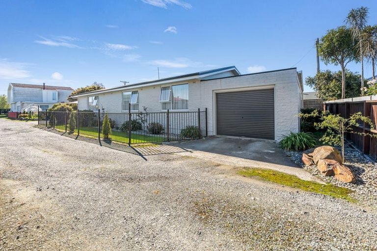 Photo of property in 74a Kitchener Street, Gore, 9710