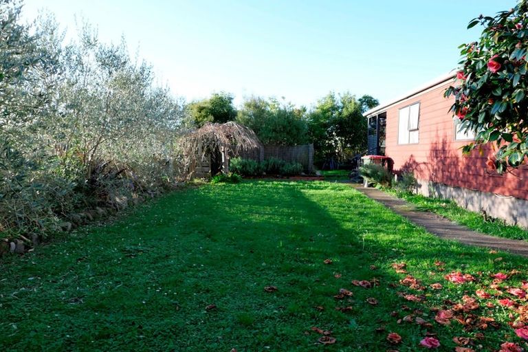 Photo of property in 15a Te Manuao Road, Otaki, 5512