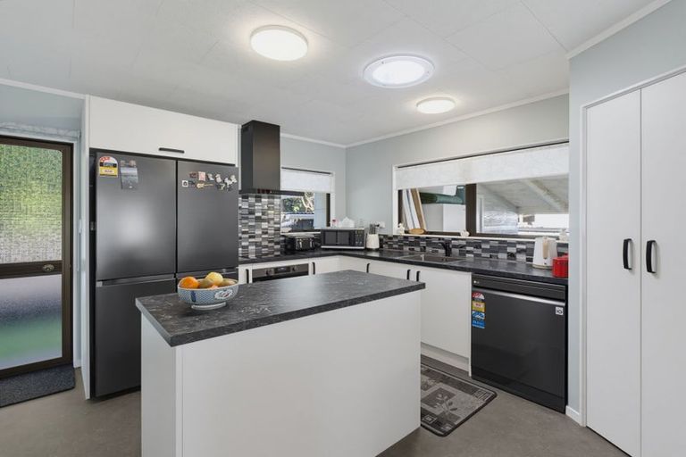Photo of property in 28 Poole Street, Motueka, 7120