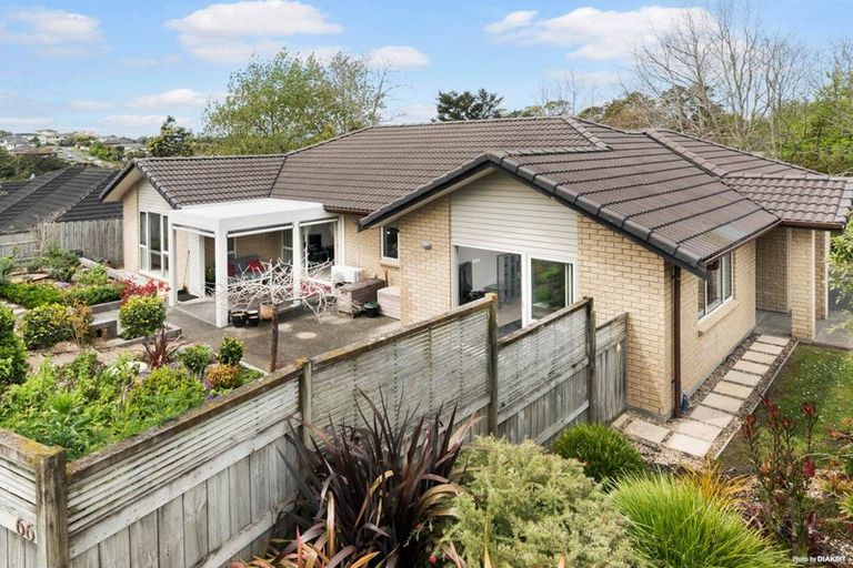 Photo of property in 66 Fairview Avenue, Fairview Heights, Auckland, 0632