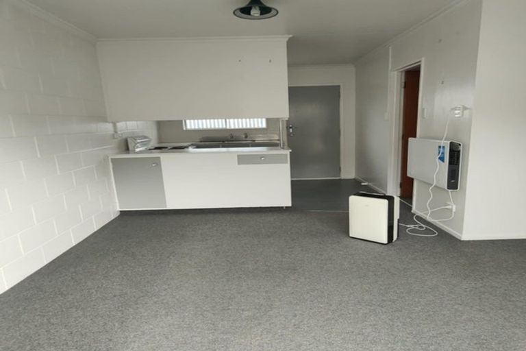 Photo of property in 20 Edgeware Road, Palmerston North, 4410