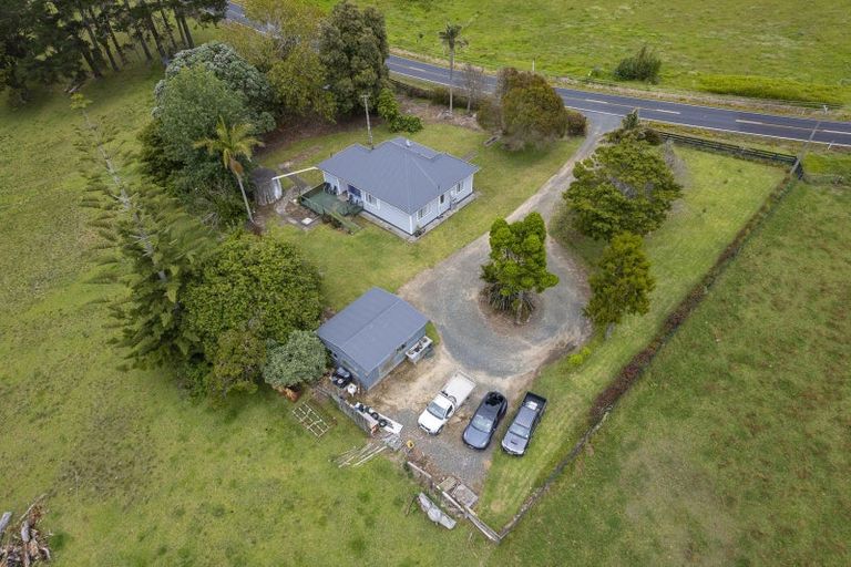 Property details for 2448 Far North Road, Waiharara, Kaitaia, 0484
