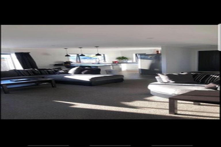 Photo of property in 9 Wescombe Grove, Feilding, 4702