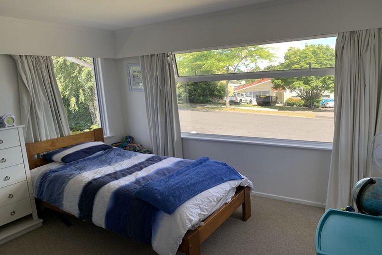 Photo of property in 70 Pohutukawa Drive, Pukete, Hamilton, 3200