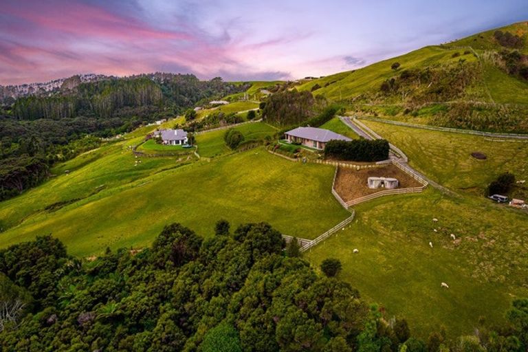 Photo of property in 92 Taiapa Valley Road, Muriwai, Waimauku, 0881