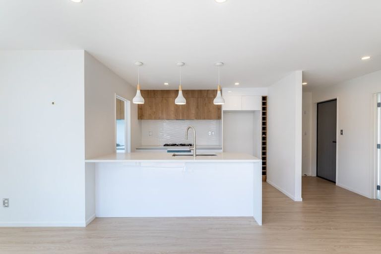 Photo of property in 46c Willerton Avenue, New Lynn, Auckland, 0600