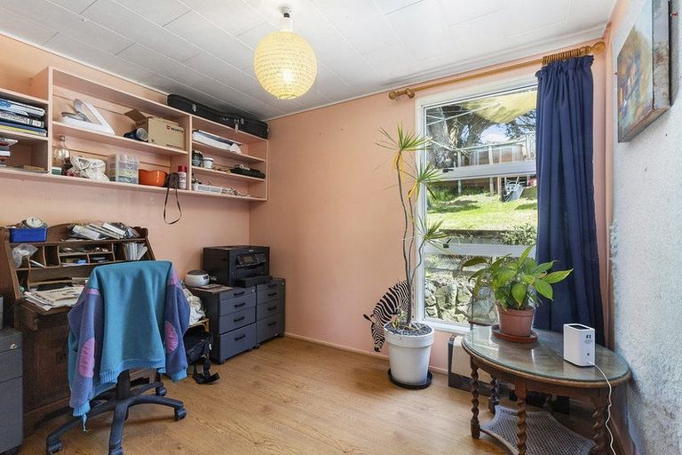 Photo of property in 44 View Road, Titahi Bay, Porirua, 5022