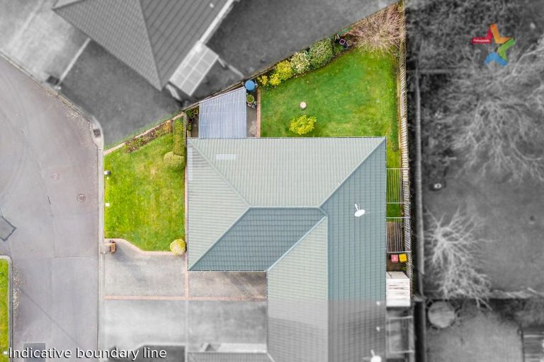 Photo of property in 10 Woodland Mews, Wainuiomata, Lower Hutt, 5014