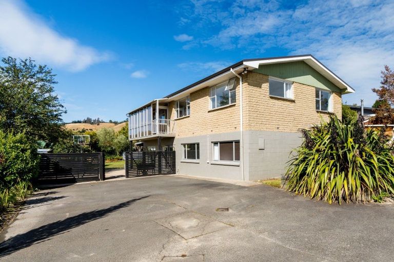 Photo of property in 34 Kinmont Crescent, Kinmont Park, Mosgiel, 9024