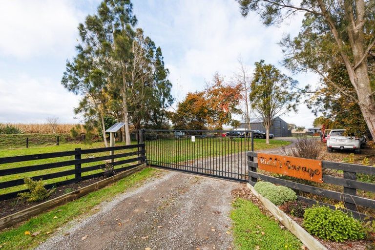 Photo of property in 982a Rongotea Road, Rongotea, Palmerston North, 4476