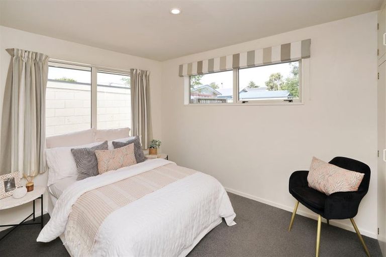 Photo of property in 107 Conway Street, Mayfair, Hastings, 4122