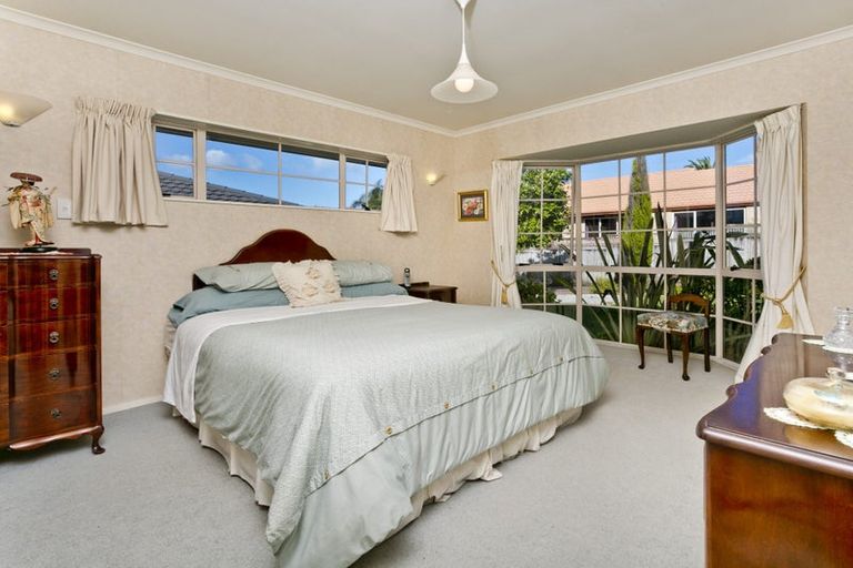 Photo of property in 12 Darimouth Place, Albany, Auckland, 0632