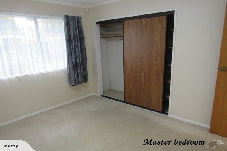 Photo of property in 4a Richmond Street, Wallaceville, Upper Hutt, 5018