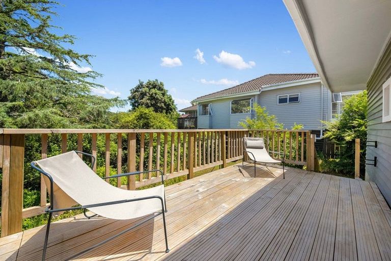 Photo of property in 2 Glengarry Road, Glen Eden, Auckland, 0602