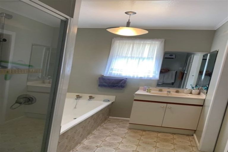 Photo of property in 7 Rata Place, Lansdowne, Masterton, 5810