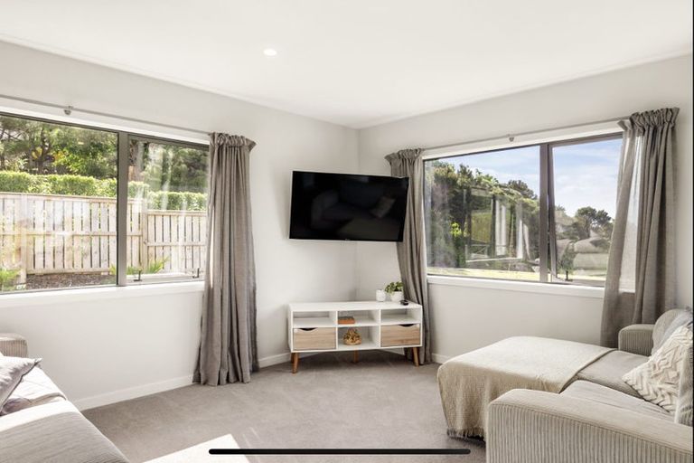 Photo of property in 26 Cable Bay Block Road, Cable Bay, 0420