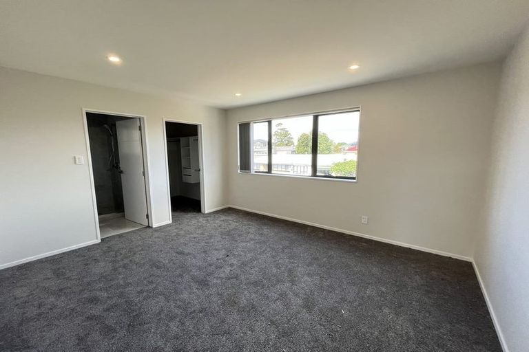 Photo of property in 60a Kautami Avenue, Papatoetoe, Auckland, 2025