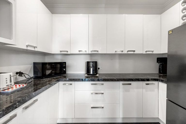 Photo of property in 7 Shillingford Boulevard, Rolleston, 7615