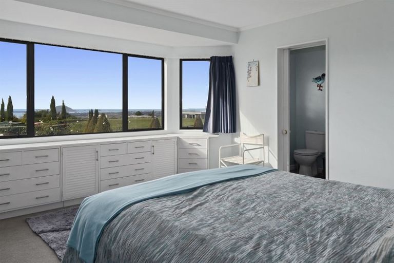 Photo of property in 10 Dawn View Place, Minden, Tauranga, 3176