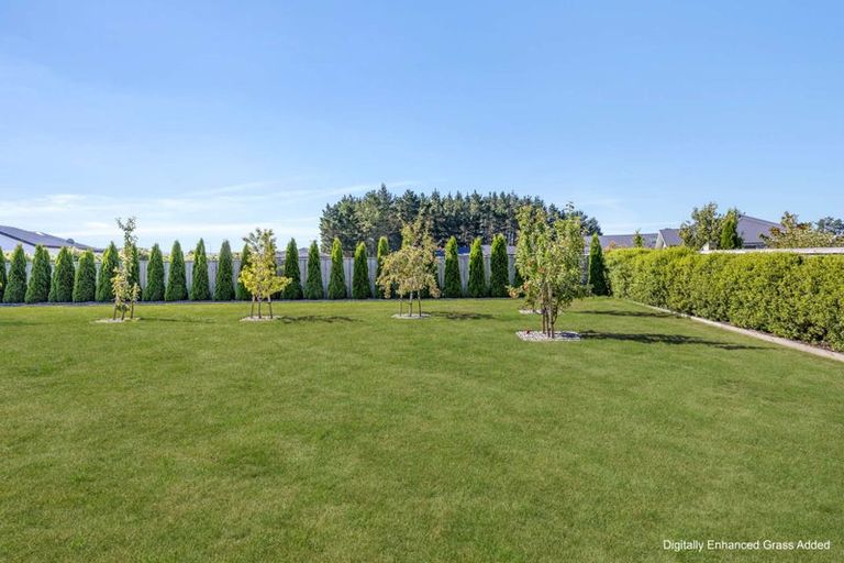 Photo of property in 11 Paradise Way, Amberley, 7410