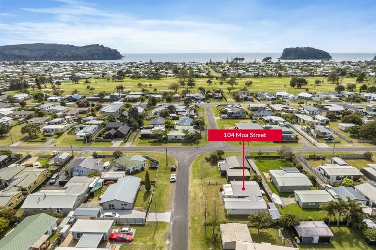 Photo of property in 104 Moa Street, Whangamata, 3620