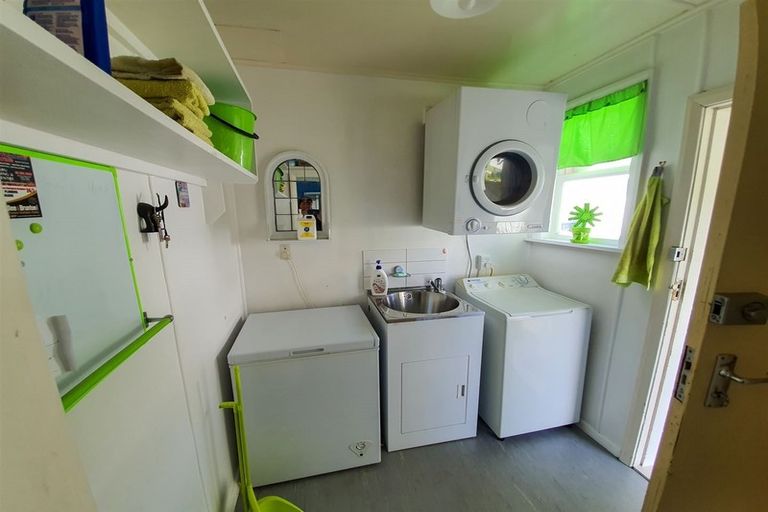 Photo of property in 8 Smith Street, Waimate, 7924