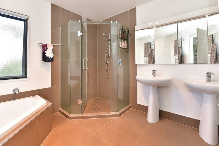 Photo of property in 41 Island View Drive, Gulf Harbour, Whangaparaoa, 0930