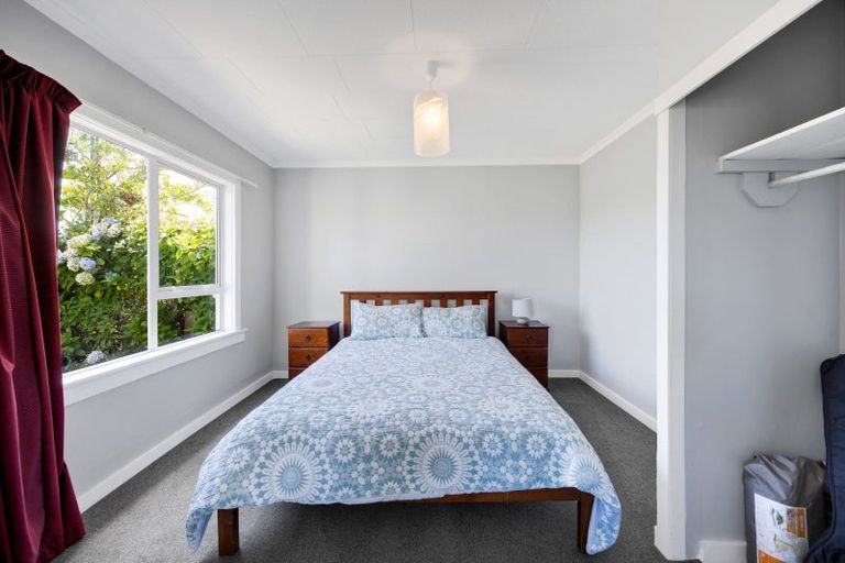 Photo of property in 23 Layard Street, Opunake, 4616