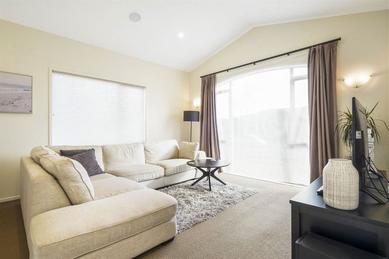 Photo of property in 8 The Ford, Huntington, Hamilton, 3210