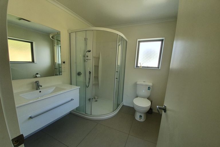 Photo of property in 12 Gatley Grove, Churton Park, Wellington, 6037