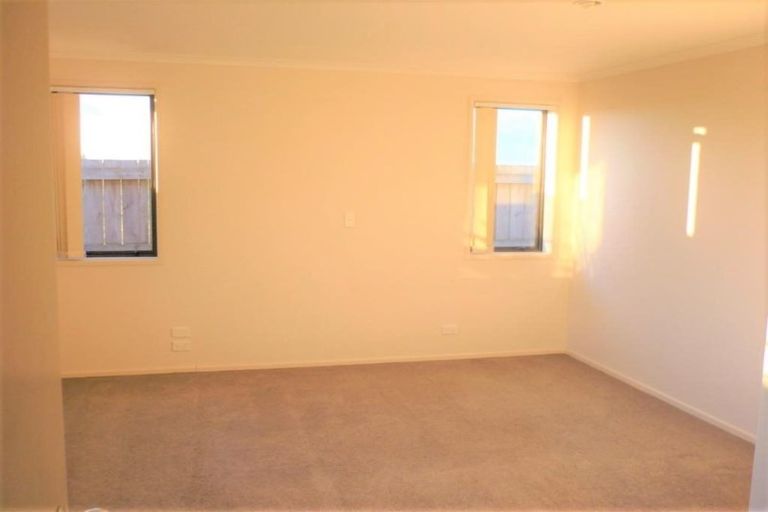 Photo of property in 23 Beachmere Place, Papamoa Beach, Papamoa, 3118