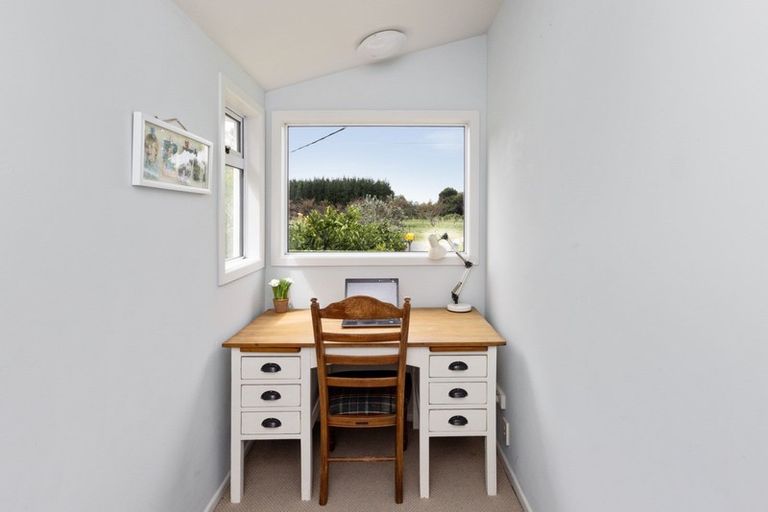 Photo of property in 11 Richmond Road, Clive, Hastings, 4180