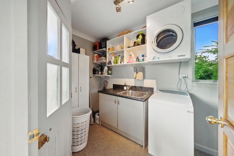 Photo of property in 17 Marama Avenue North, Otatara, Invercargill, 9879