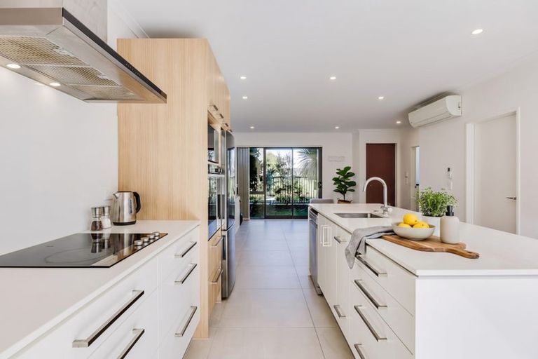 Photo of property in 32 Whenuapai Drive, Whenuapai, Auckland, 0618