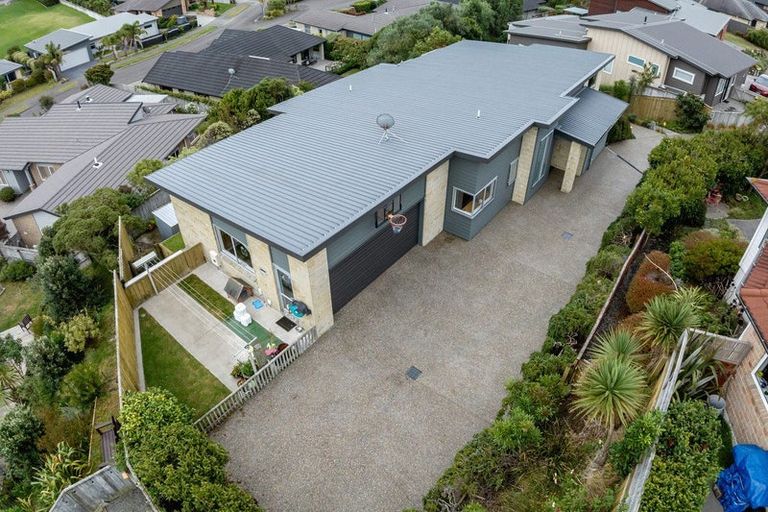 Photo of property in 11 Beckett Lane, Raumati Beach, Paraparaumu, 5032