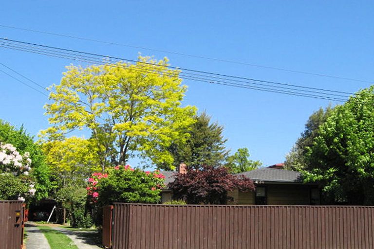 Photo of property in 22 Gleneagles Terrace, Ilam, Christchurch, 8053