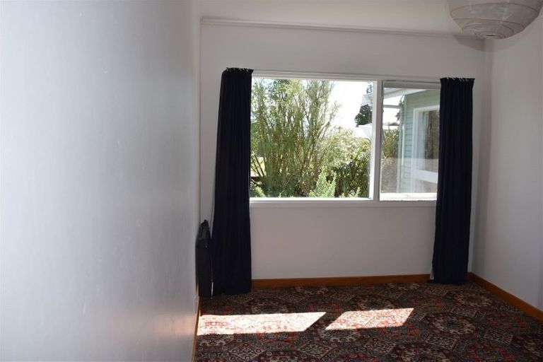 Photo of property in 11 Roberts Street, Whataroa, 7886
