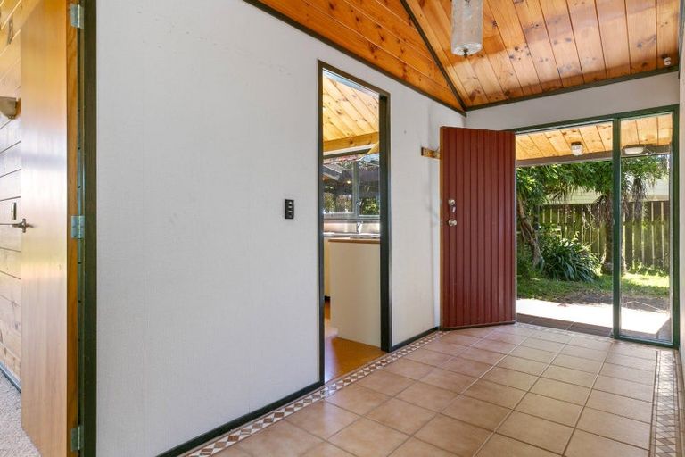 Photo of property in 63 Wharewaka Road, Wharewaka, Taupo, 3330