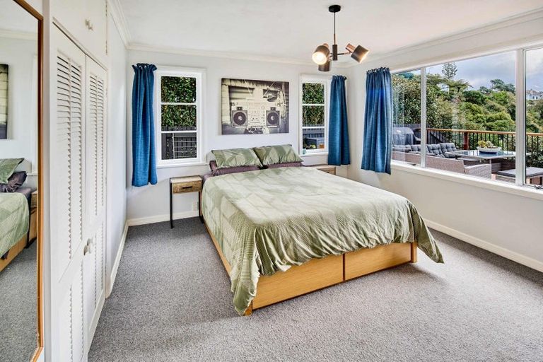 Photo of property in 10 Raroa Road, Kelburn, Wellington, 6012