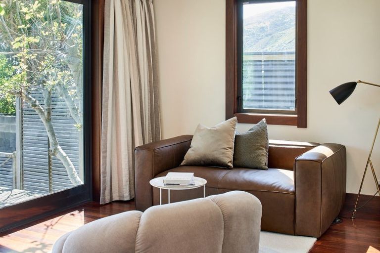 Photo of property in 5 Ocean Parade, Pukerua Bay, 5026