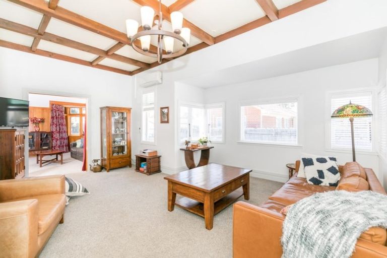 Photo of property in 28 Odette Street, Bader, Hamilton, 3206