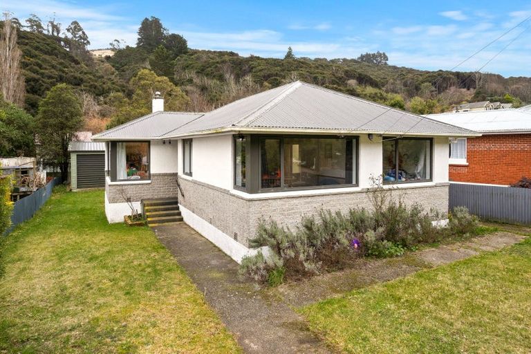 Photo of property in 111 Norwood Street, Normanby, Dunedin, 9010