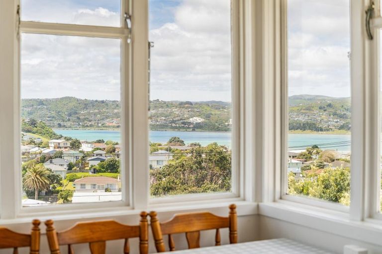 Photo of property in 6 Piko Street, Titahi Bay, Porirua, 5022