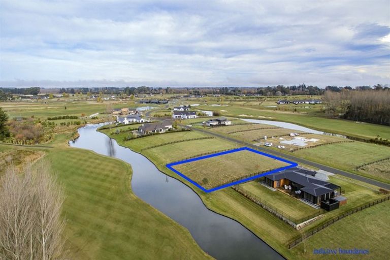 Photo of property in 26 Mapleham Drive, Pegasus, 7612