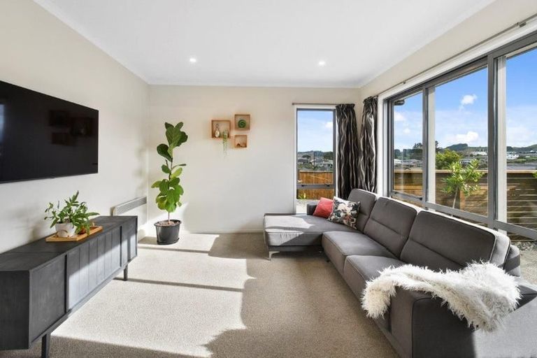 Photo of property in 36 Hillpark Drive, Pokeno, 2402