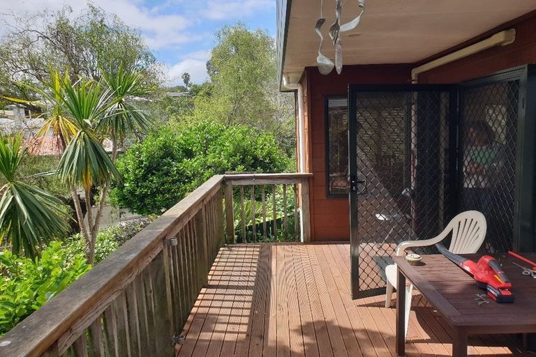 Photo of property in 32a Evans Road, Glen Eden, Auckland, 0602