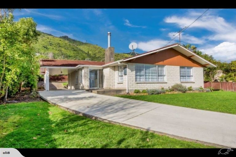 Photo of property in 45 Huia Street, Waikanae, 5036