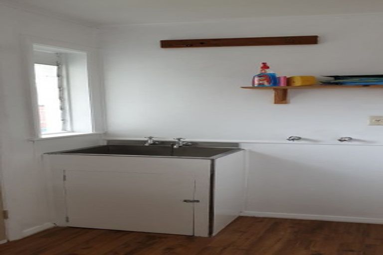 Photo of property in 20-20a Cottle Street, Avalon, Lower Hutt, 5011