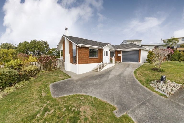 Photo of property in 10 Sunrise Heights, Feilding, 4702