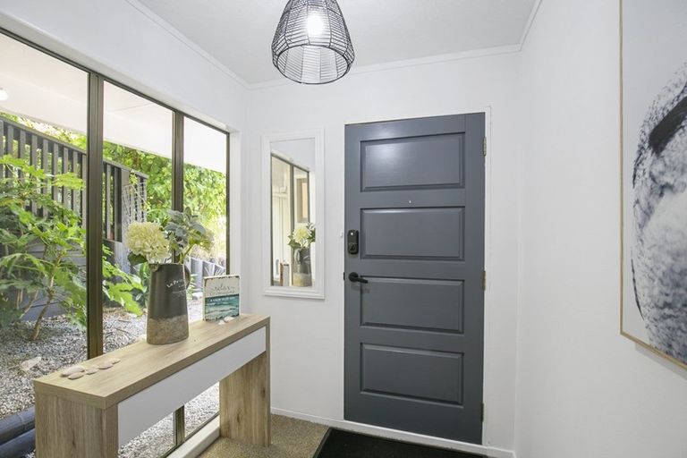 Photo of property in 76 Khandallah Road, Ngaio, Wellington, 6035